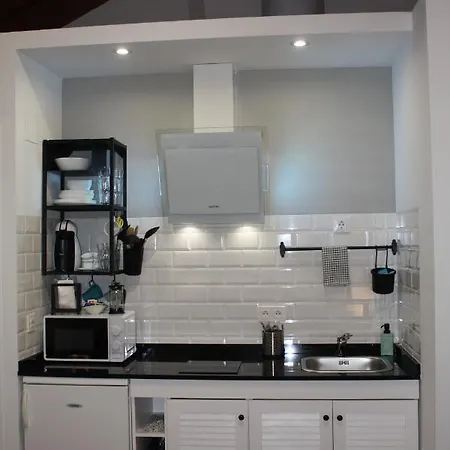 Apartamento Barbacana, Dieciocho *