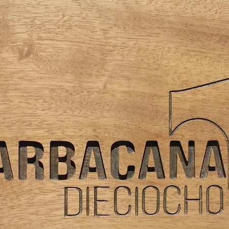 Apartment Barbacana, Dieciocho *